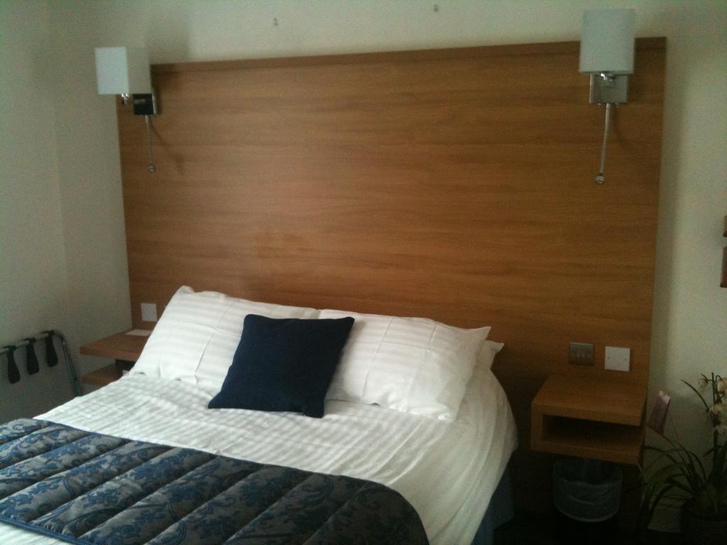Five Mile Oxford Hotel Exterior foto